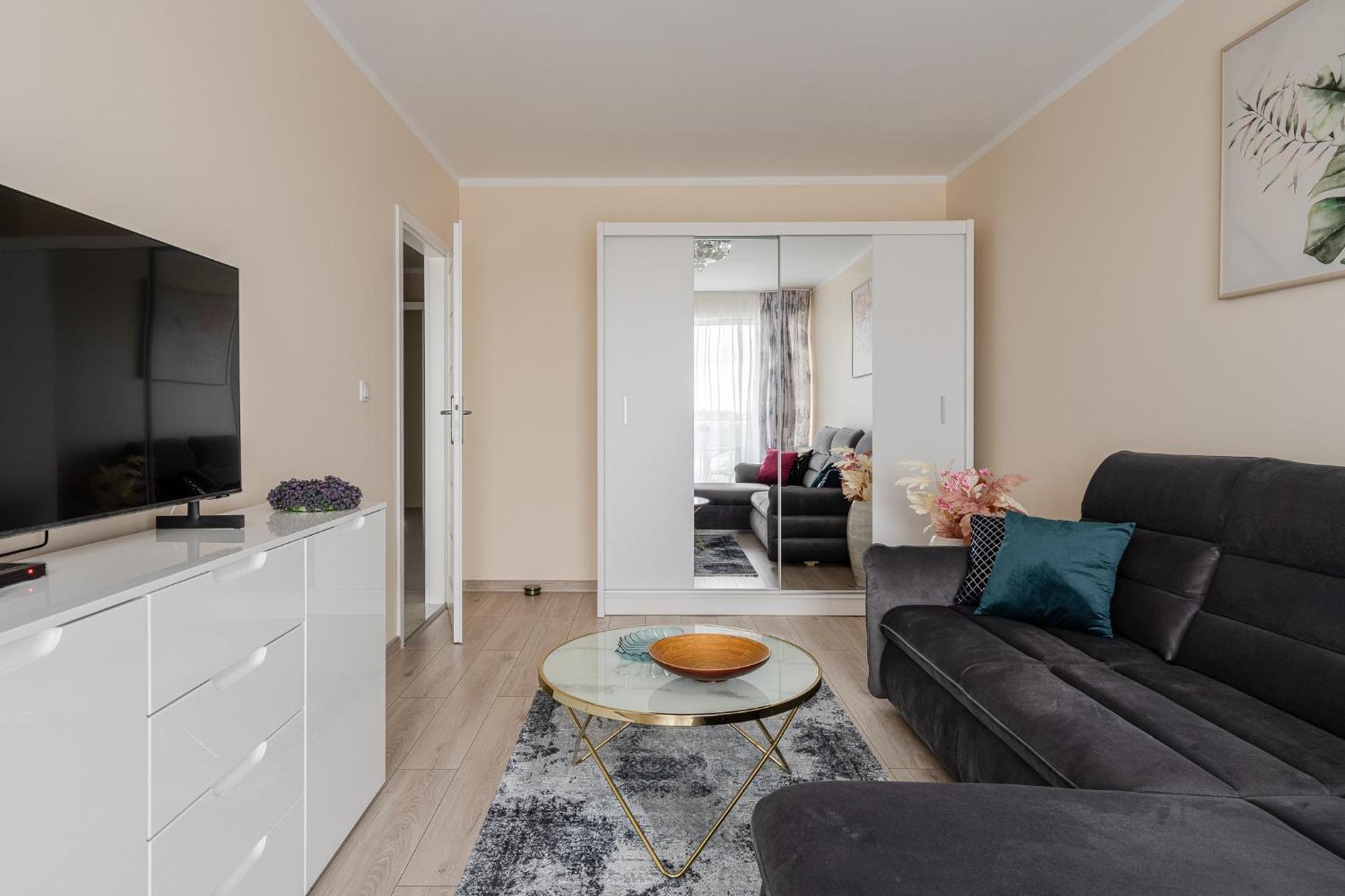 Rentplanet - Apartamenty Braniborska II วรอตซวาฟ ภายนอก รูปภาพ