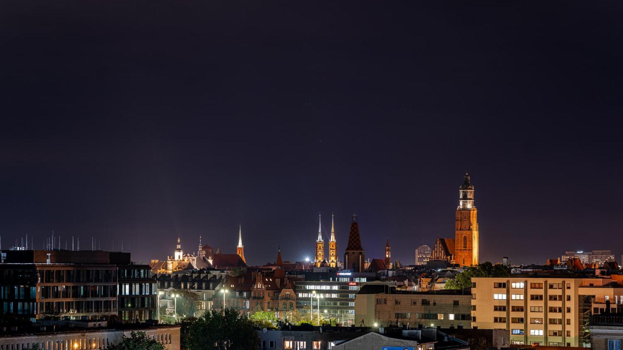 Rentplanet - Apartamenty Braniborska II วรอตซวาฟ ภายนอก รูปภาพ